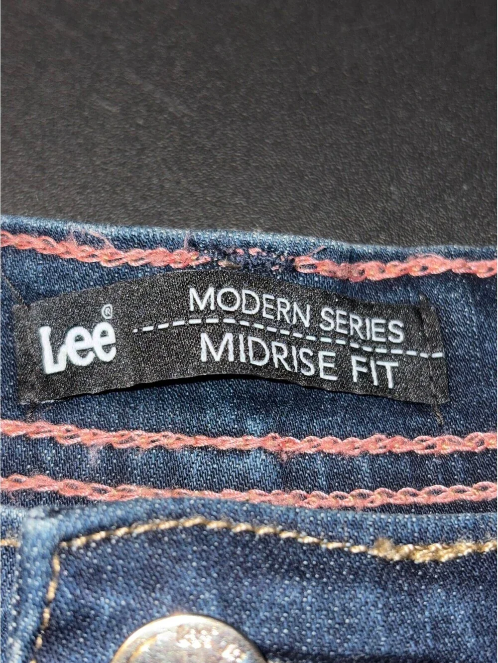 Lee Modern Series Mid Rise Denim Shorts Women's Size 6 Blue Stretch Jean Shorts